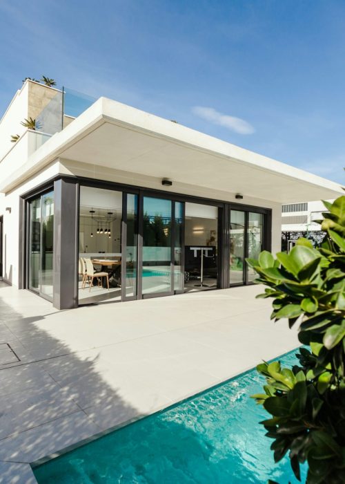 photo-1512917774080-9991f1c4c750